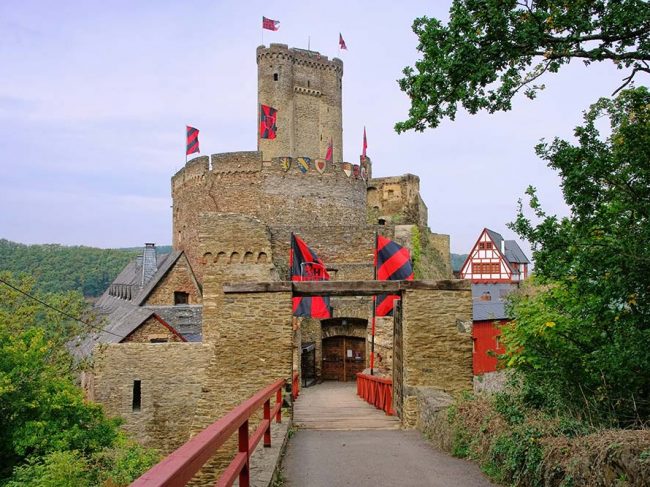Burg Ehrenburg