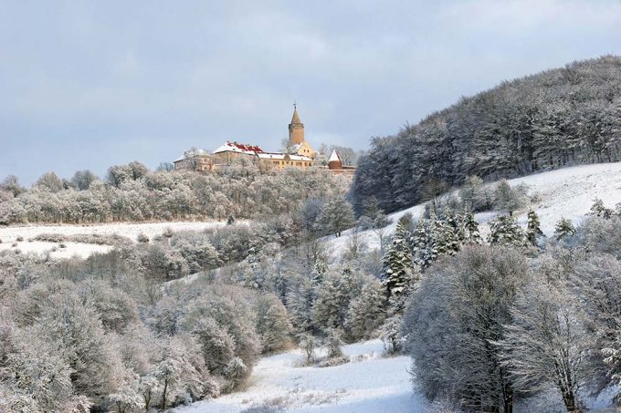 Leuchtenburg im Winter