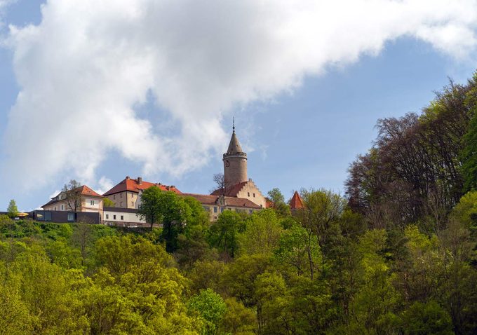 Leuchtenburg im Herbst