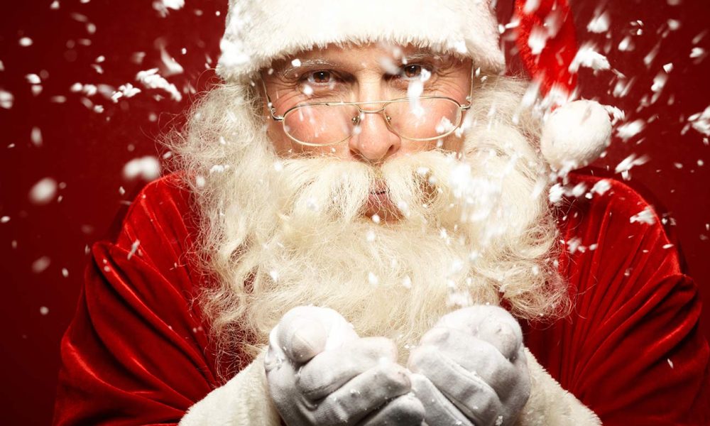 weihnachtsmann schnee