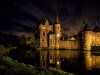 Burg Satzvey bei Nacht