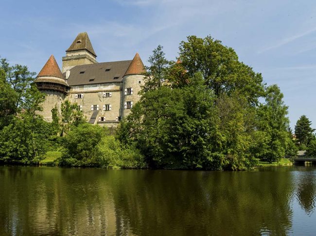 Burg Heidenreichstein